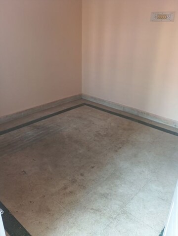 Room in 1 RK Builder Floor at Koramangala – for Rent