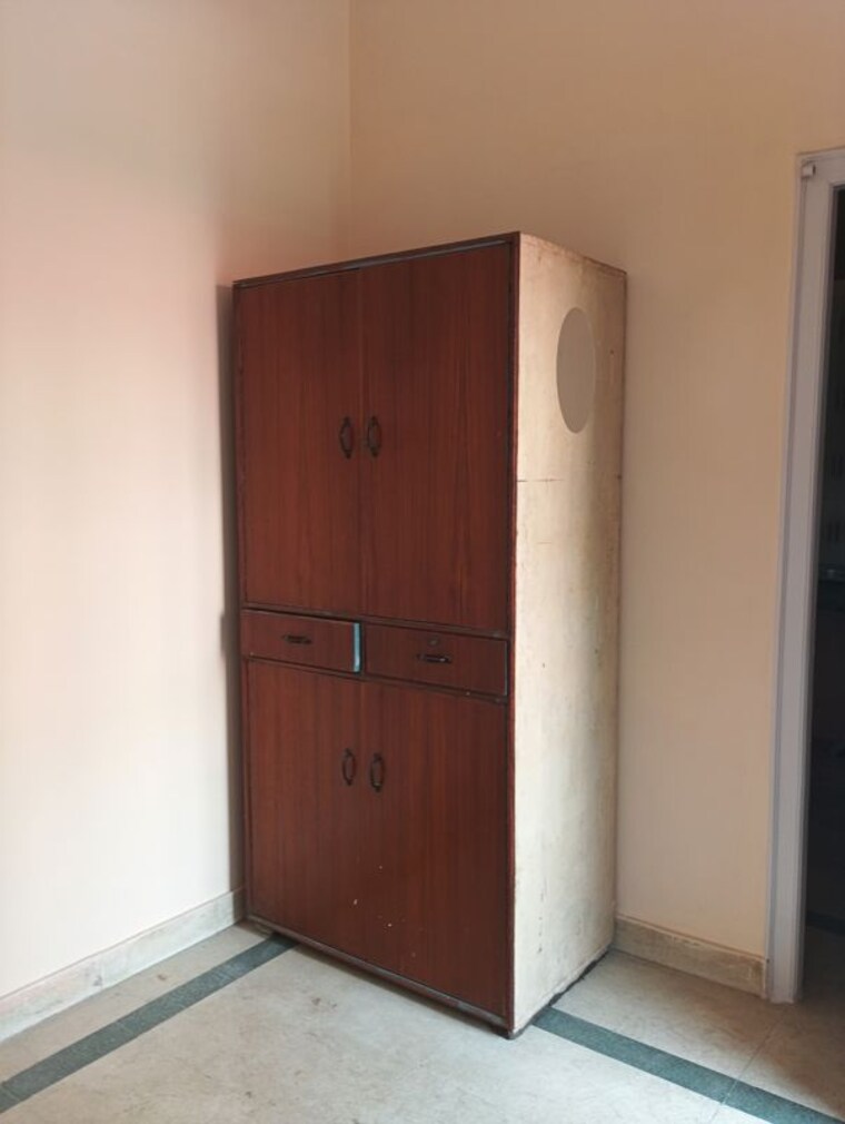 undefined, koramangala 1 RK 300 Sq.Ft. Builder Floor In Koramangala Bangalore 9903303