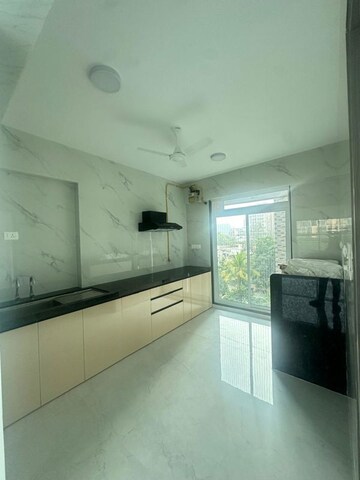 Kitchen in 3 BHK Apartment at Shubham Trident, Chembur – for Rent