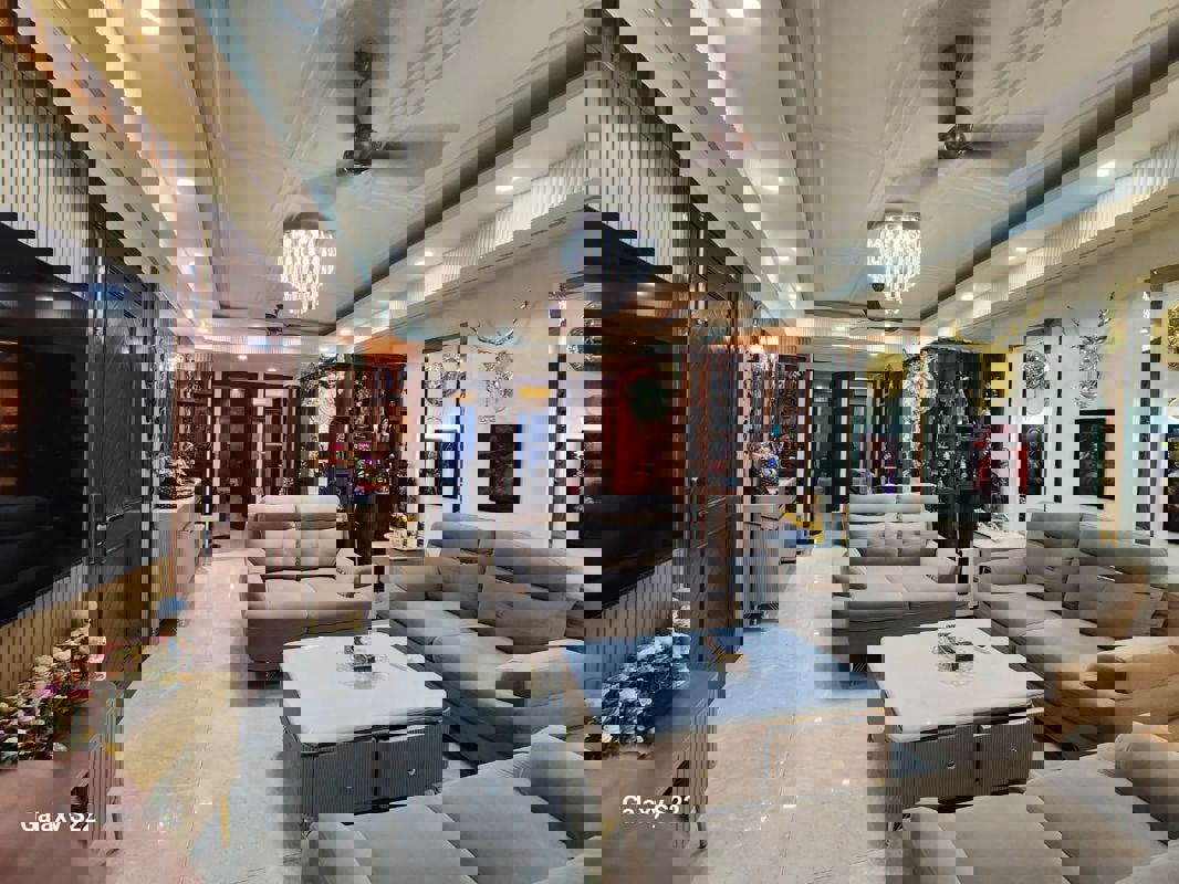 3 BHK Builder Floor For Rent in Saket