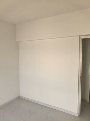 Room in 2 BHK Apartment at Runwal Gardens, Dombivli East – for Rent