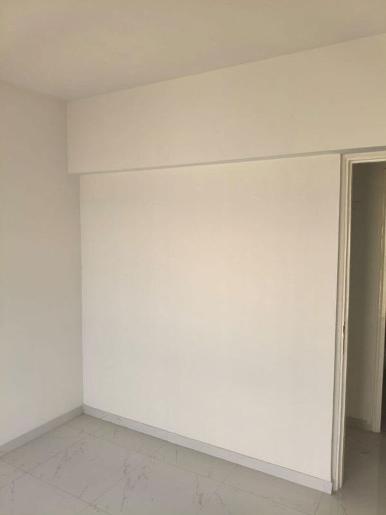 Room, runwal-gardens 2 Bedroom 850 Sq.Ft. Apartment In Dombivli East Thane 9903309