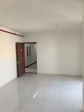 Room in 2 BHK Apartment at Runwal Gardens, Dombivli East – for Rent