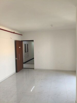Room in 2 BHK Apartment at Runwal Gardens, Dombivli East – for Rent