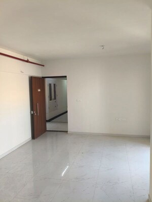 2 BHK Apartment For Rent in Runwal Gardens, Dombivli East