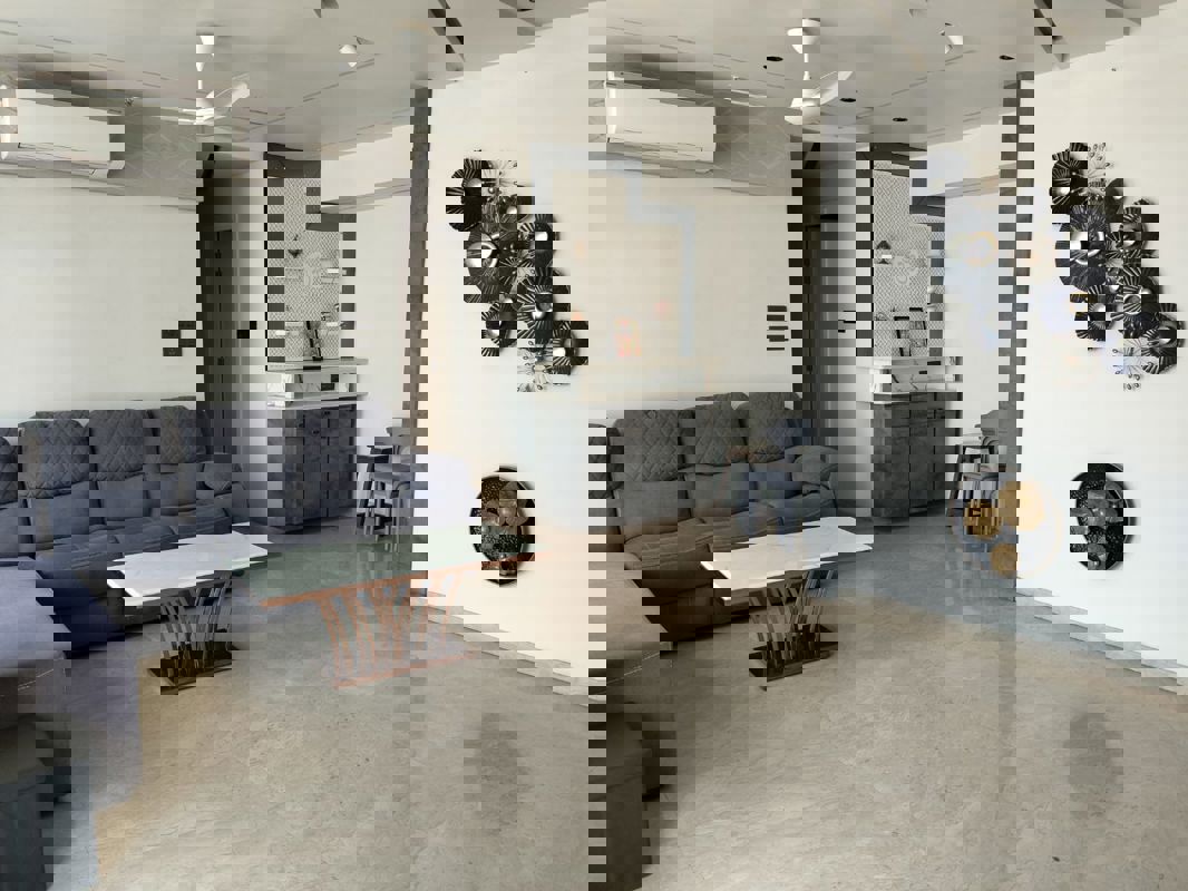 3 BHK 1900 Sq.Ft. Apartment in Hiranandani Estate