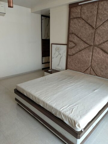 Bedroom in 3 BHK Apartment at Hiranandani Estate, Ghodbunder Road – for Rent