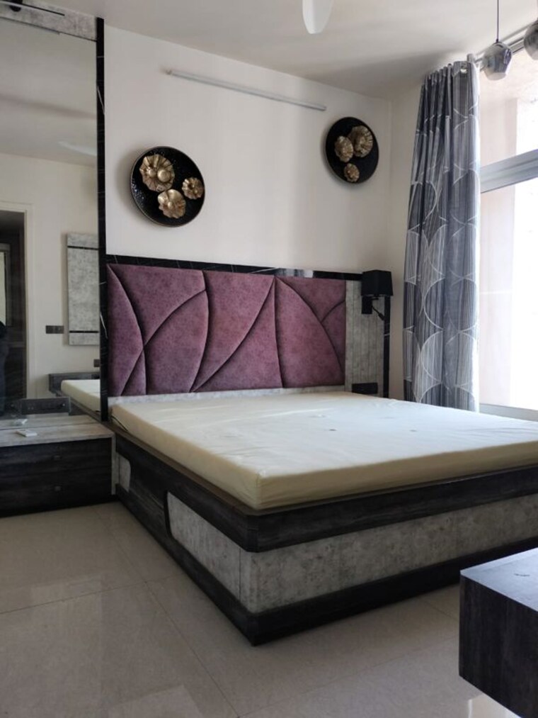 Bedroom, hiranandani-estate 3 Bedroom 1900 Sq.Ft. Apartment In Ghodbunder Road Thane 9903311