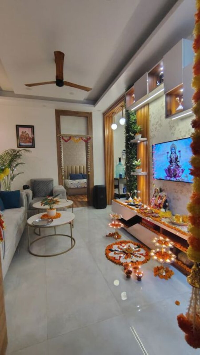 Living Room, vasundhara-pride 2 Bedroom 700 Sq.Ft. Builder Floor In Vasundhara Sector 16 Ghaziabad 9903320