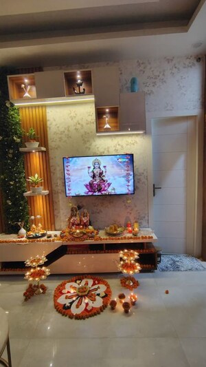 Furnished Amenities in 2 BHK Builder Floor at Vasundhara Pride, Vasundhara Sector 16 – for Sale