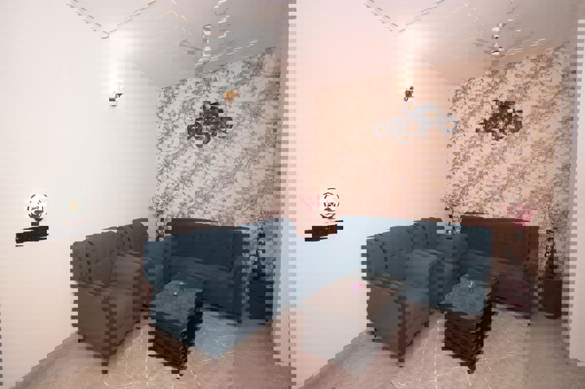 2 BHK Builder Floor For Rent in Sector 38