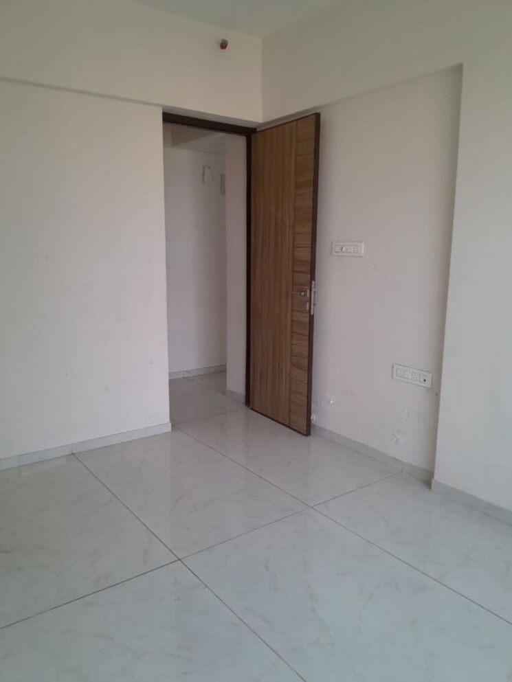 Room, samarpan-anuraj-chs 2 Bedroom 650 Sq.Ft. Apartment In Borivali East Mumbai 9903335