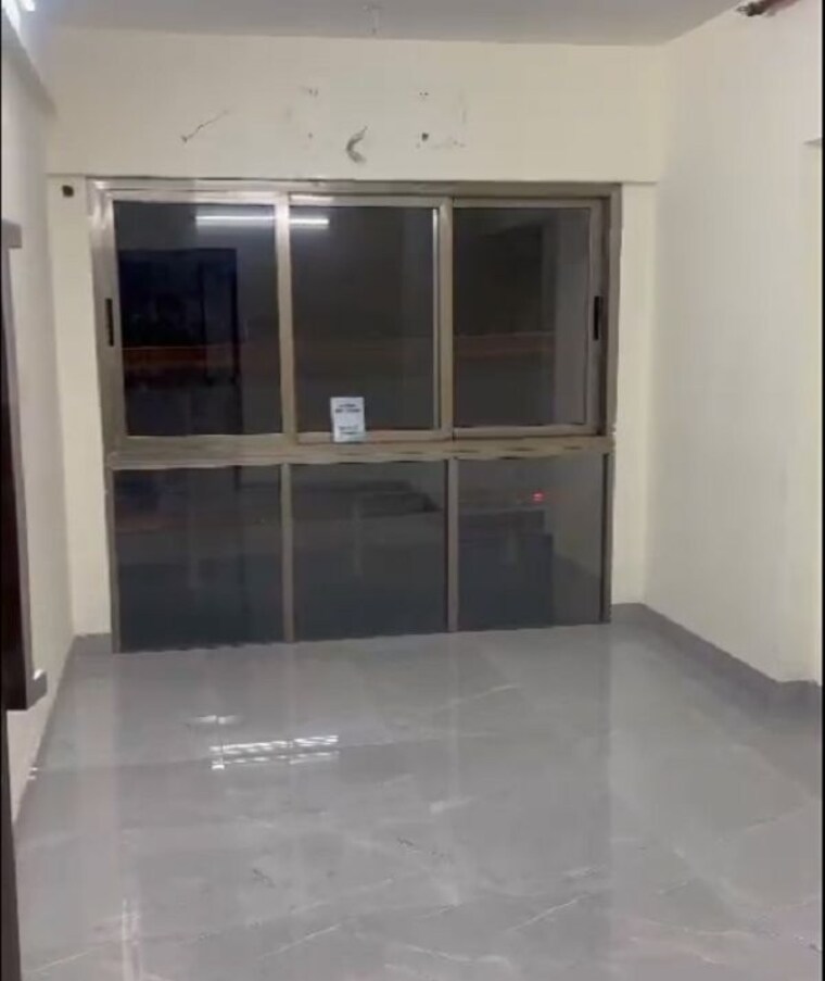 Room, lower parel 2 Bedroom 535 Sq.Ft. Apartment In Lower Parel Mumbai 9903235