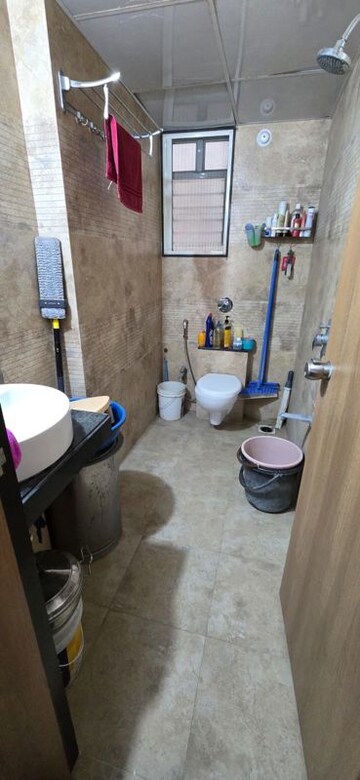 Master Bedroom in 2 BHK Apartment at Kohinoor Zen Estate, Kharadi – for Rent