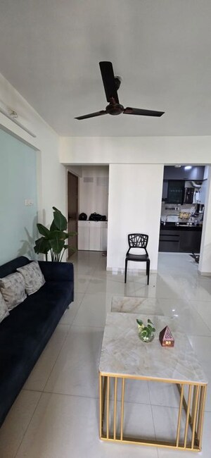 Master Bedroom in 2 BHK Apartment at Kohinoor Zen Estate, Kharadi – for Rent