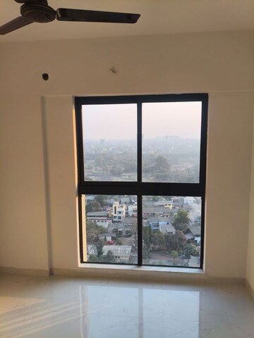 Room in 1 BHK Apartment at Runwal Gardens, Dombivli East – for Rent