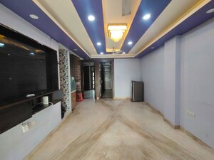 Room in 3 BHK Builder Floor at East Of Kailash – for Rent