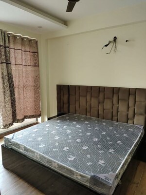 Bedroom in 3 BHK Builder Floor at Vipul World Floors, Sector 48 – for Rent
