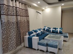 3 BHK + Servant Room Builder Floor For Rent in Vipul World Floors