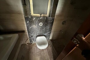 Furnished Amenities in 2 BHK Apartment at Kalpataru Aura, Ghatkopar West – for Rent