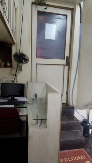   Office Space at Ashoka Super Market, Goregaon West – for Rent