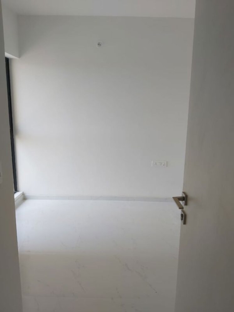 Room, runwal-gardens-phase-i 1 Bedroom 470 Sq.Ft. Apartment In Dombivli East Thane 9903554