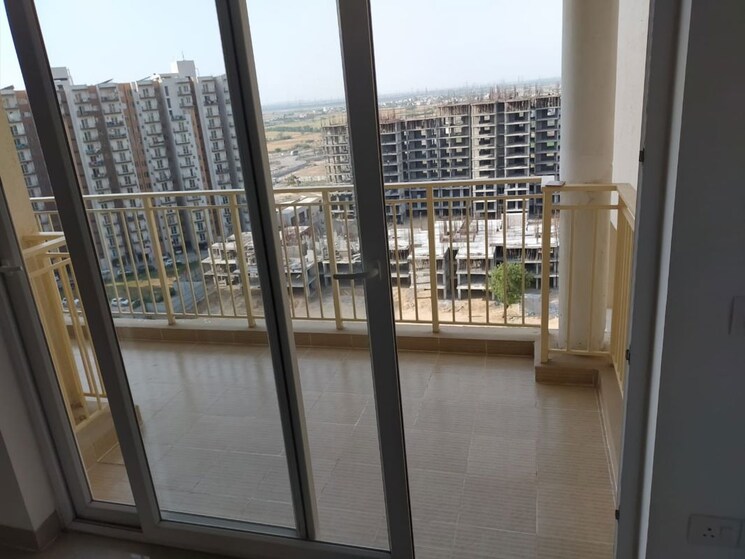 Balcony, emaar-gurgaon-greens 3 Bedroom 1750 Sq.Ft. Apartment In Sector 102 Gurgaon 9903541