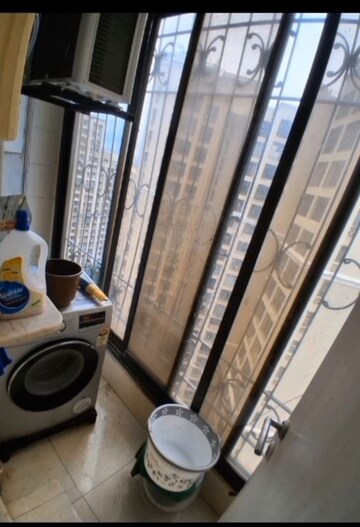 Utility Room in 3.5 BHK Apartment at The Advantage Raheja Windermere, Andheri West – for Rent