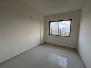 Room in 2 BHK Apartment at Sukhwani Hermosa Casa, Mundhwa – for Rent