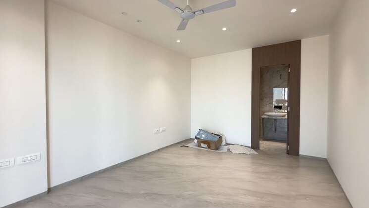 Master Bedroom, nathani-heights 4 Bedroom 2400 Sq.Ft. Apartment In Dalal Estate Mumbai 9903469