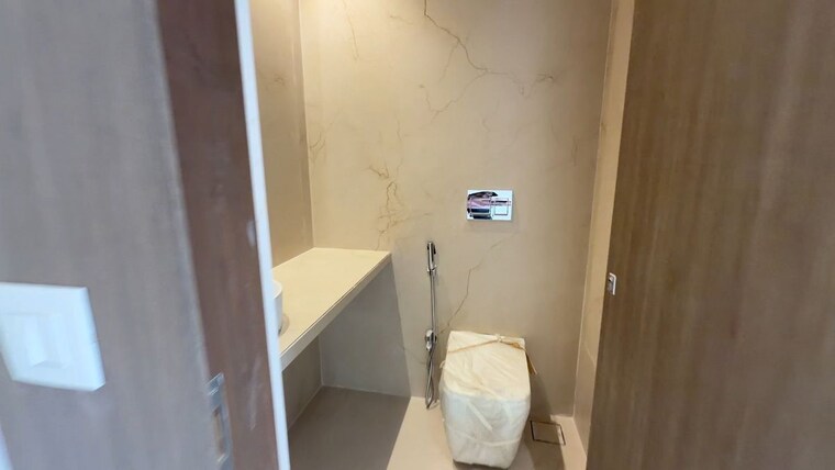 Bathroom, nathani-heights 4 Bedroom 2400 Sq.Ft. Apartment In Dalal Estate Mumbai 9903469