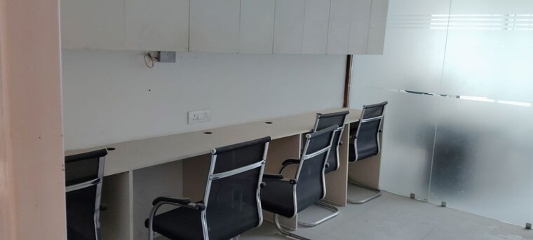 Team Area, ocean-golden-i Commercial Office Space 450 Sq.Ft. In Tech Zone 4 Greater Noida Greater Noida 9903660