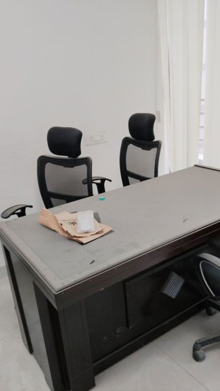 Team Area, ocean-golden-i Commercial Office Space 450 Sq.Ft. In Tech Zone 4 Greater Noida Greater Noida 9903660