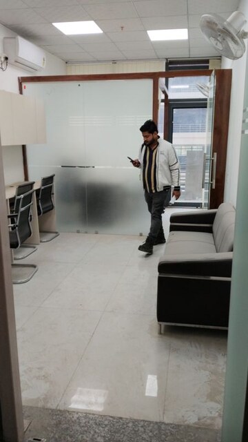 Office Space For Rent in Ocean Golden I, Tech Zone 4 Greater Noida