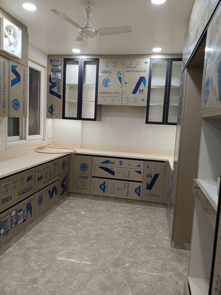 Living Room, sukhdev vihar 4 Bedroom 500 Sq.Yd. Builder Floor In Sukhdev Vihar Delhi 9903669