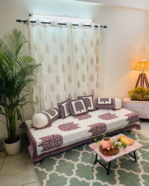  Pg For Rent in Vibhuti Khand