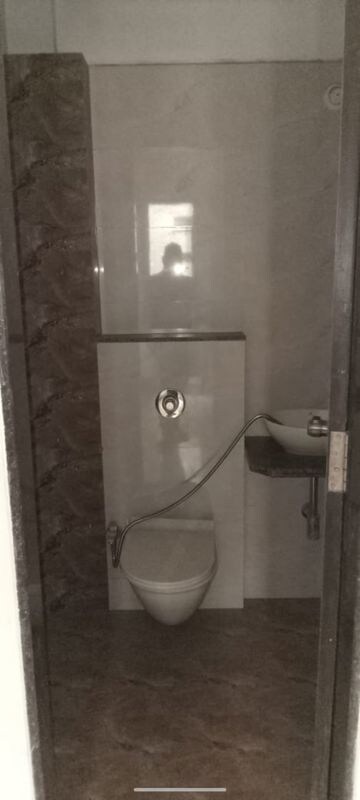 Bathroom in 1 BHK Apartment at Gauri Excellency, Kandivali West – for Rent