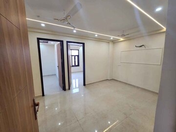 2 BHK Builder Floor For Rent in Saket