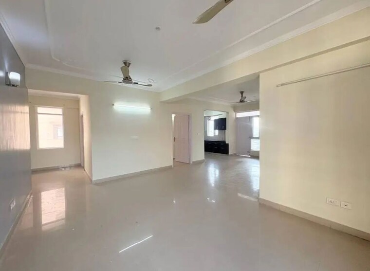 Room, emaar-gurgaon-greens 3 Bedroom 1650 Sq.Ft. Apartment In Sector 102 Gurgaon 9903702