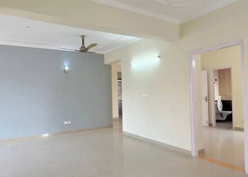 Room in 3 BHK Apartment at Emaar Gurgaon Greens, Sector 102 – for Rent