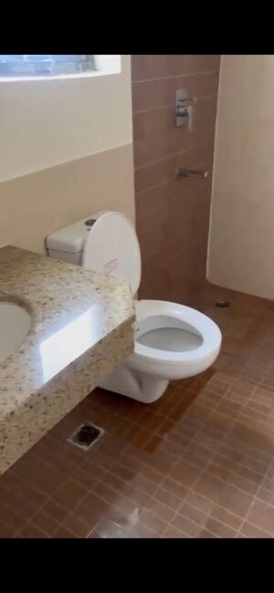 Bathroom in 2 BHK Apartment at Umang Summer Palms, Sector 86 – for Rent