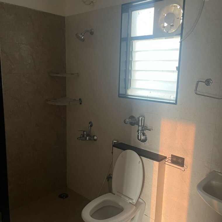 Bathroom, nyati-evita 2.5 Bedroom 1050 Sq.Ft. Apartment In Madhav Nagar Pune 9903778