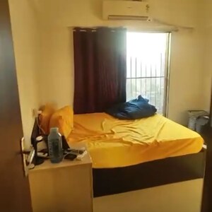 Bedroom in 2 BHK Apartment at Shreedham Splendour, Patliputra – for Rent