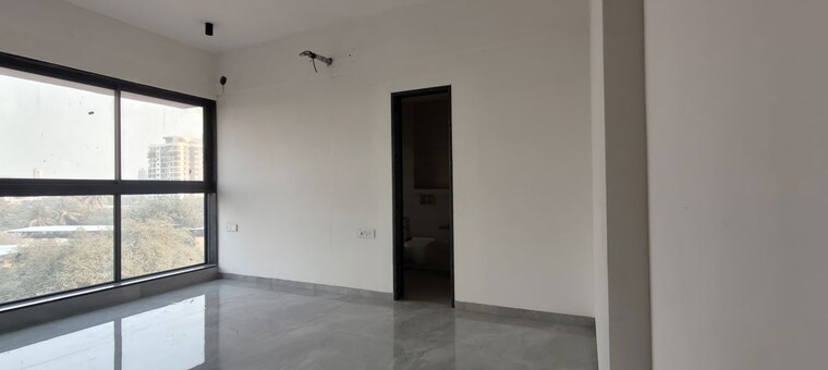 Room, dosti-eastern-bay 2 Bedroom 686 Sq.Ft. Apartment In Wadala Mumbai 9903701