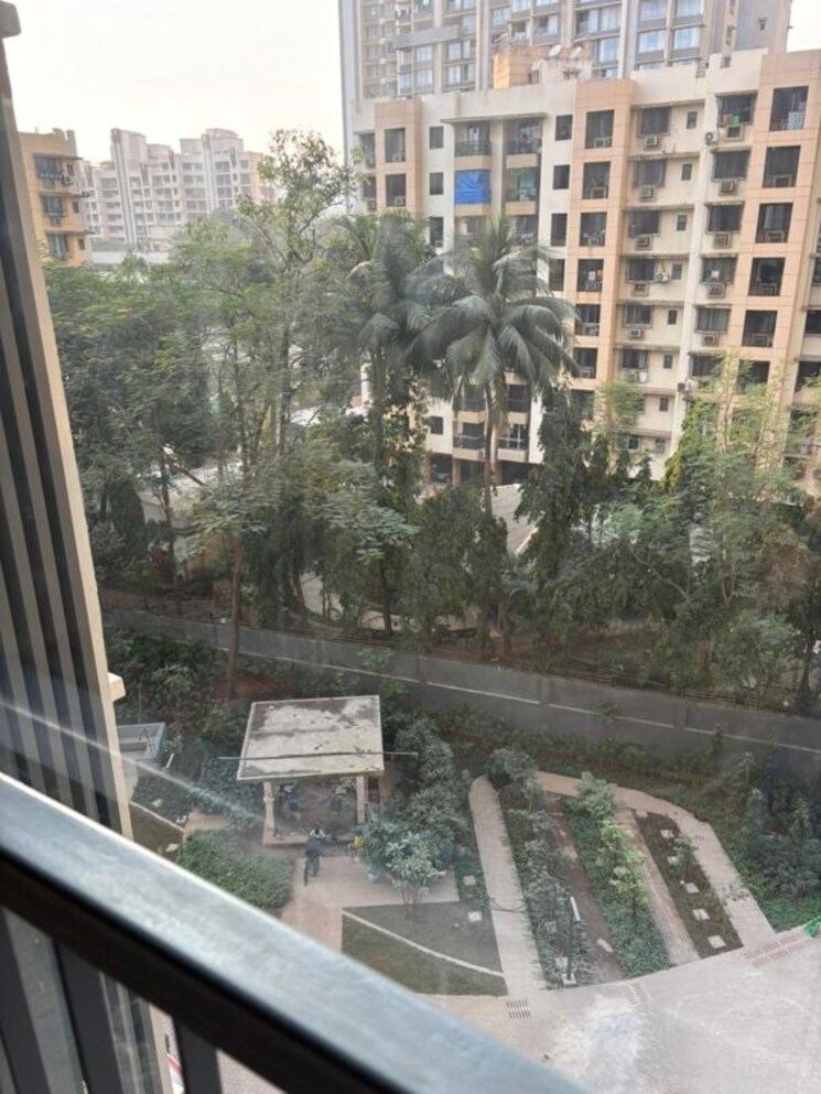 Balcony, kalpataru-elitus 2 Bedroom 802 Sq.Ft. Apartment In Mulund West Mumbai 9903803