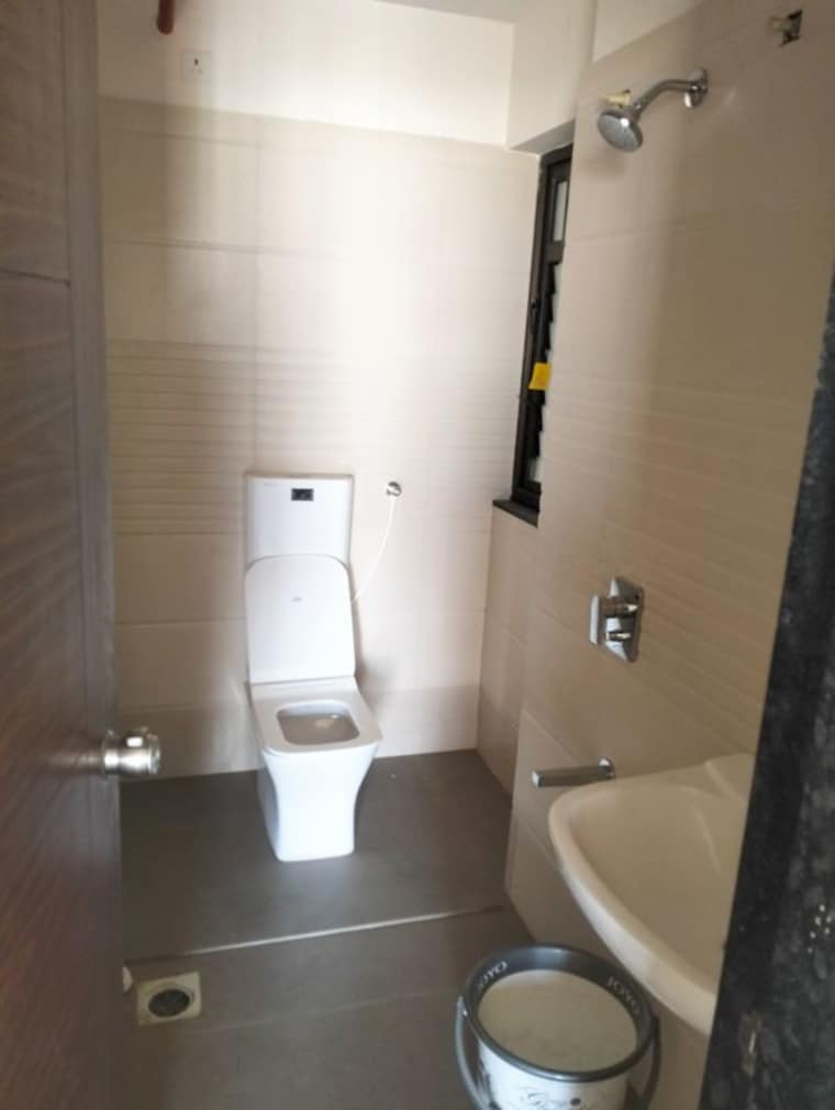 Bathroom, kumar-princetown 2 Bedroom 805 Sq.Ft. Apartment In Undri Pune 9903808