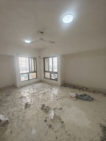 Room in 2 BHK Apartment at NRI Complex Phase 2, Seawoods – for Rent