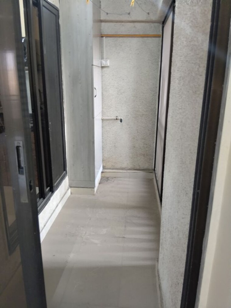 undefined, sunshine-tower 2 Bedroom 815 Sq.Ft. Apartment In Mulund West Mumbai 9903825