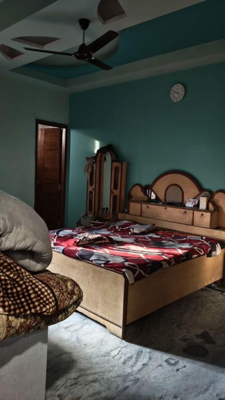 Bedroom, bptp-parklands 3 Bedroom 303 Sq.Yd. Builder Floor In Sector 76 Faridabad 9903831