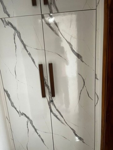 Furnished Amenities in 3 BHK Builder Floor at Parklands, Sector 85 – for Rent